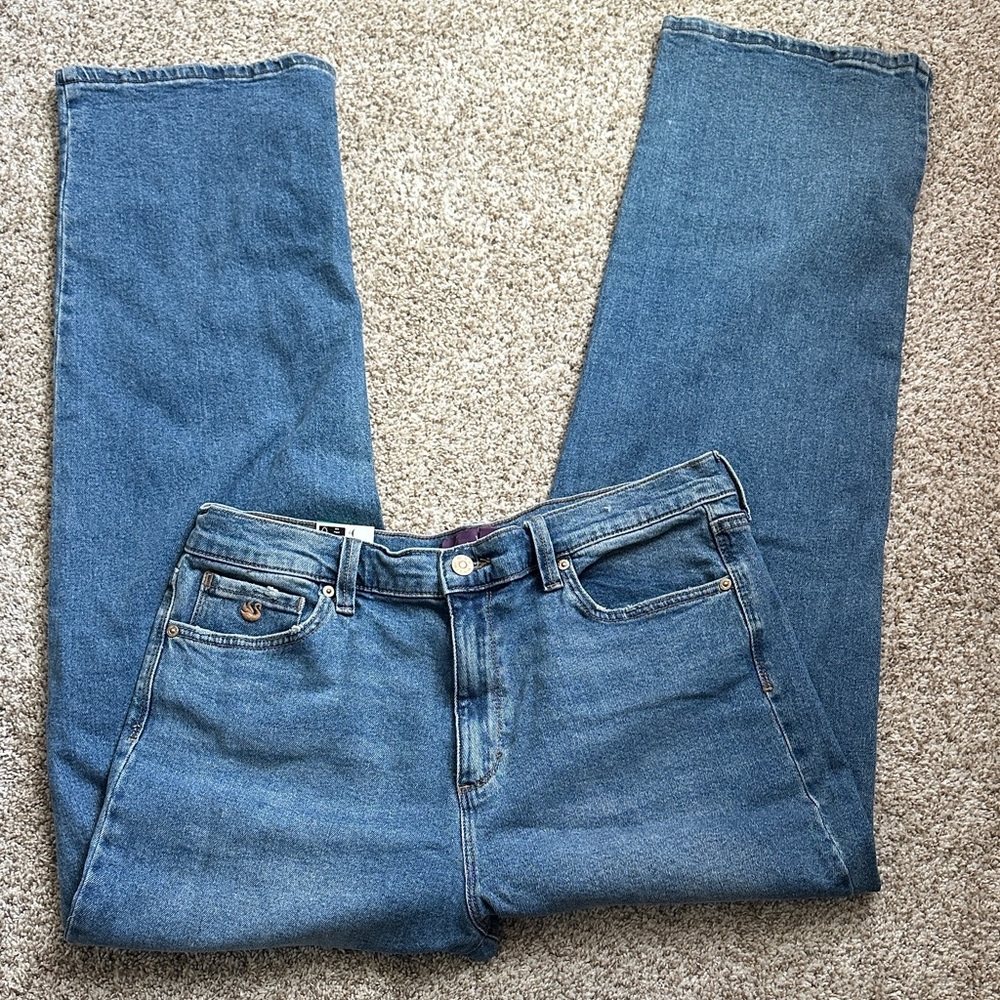 NWT Gloria Vanderbilt Relaxed Straight Jeans